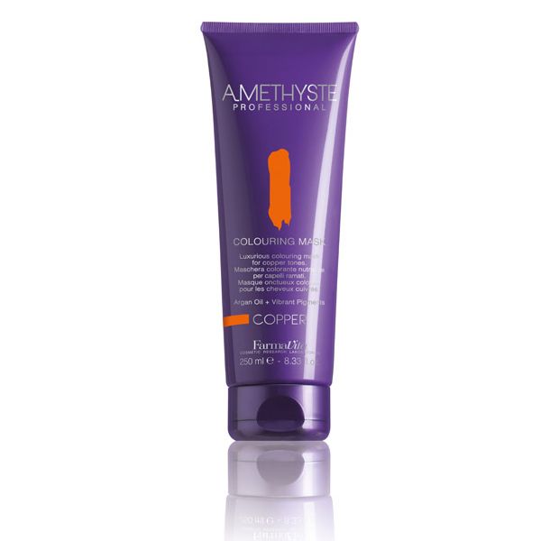 Para cabello cobre. Para intensificar y dar brillo a las tonalidades cobre y rojo cálido.

Modo de Ml AMETHYSTE COLOURING MASK COPPER 250ml13.49